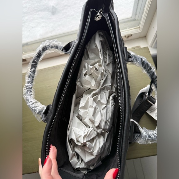 NWT Valentino Orlandi Large Tote with Branded Crossbody Strap - Picture 5 of 5